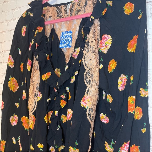 NWT FREE PEOPLE Intimately Printed Bodysuit - Picture 6 of 15